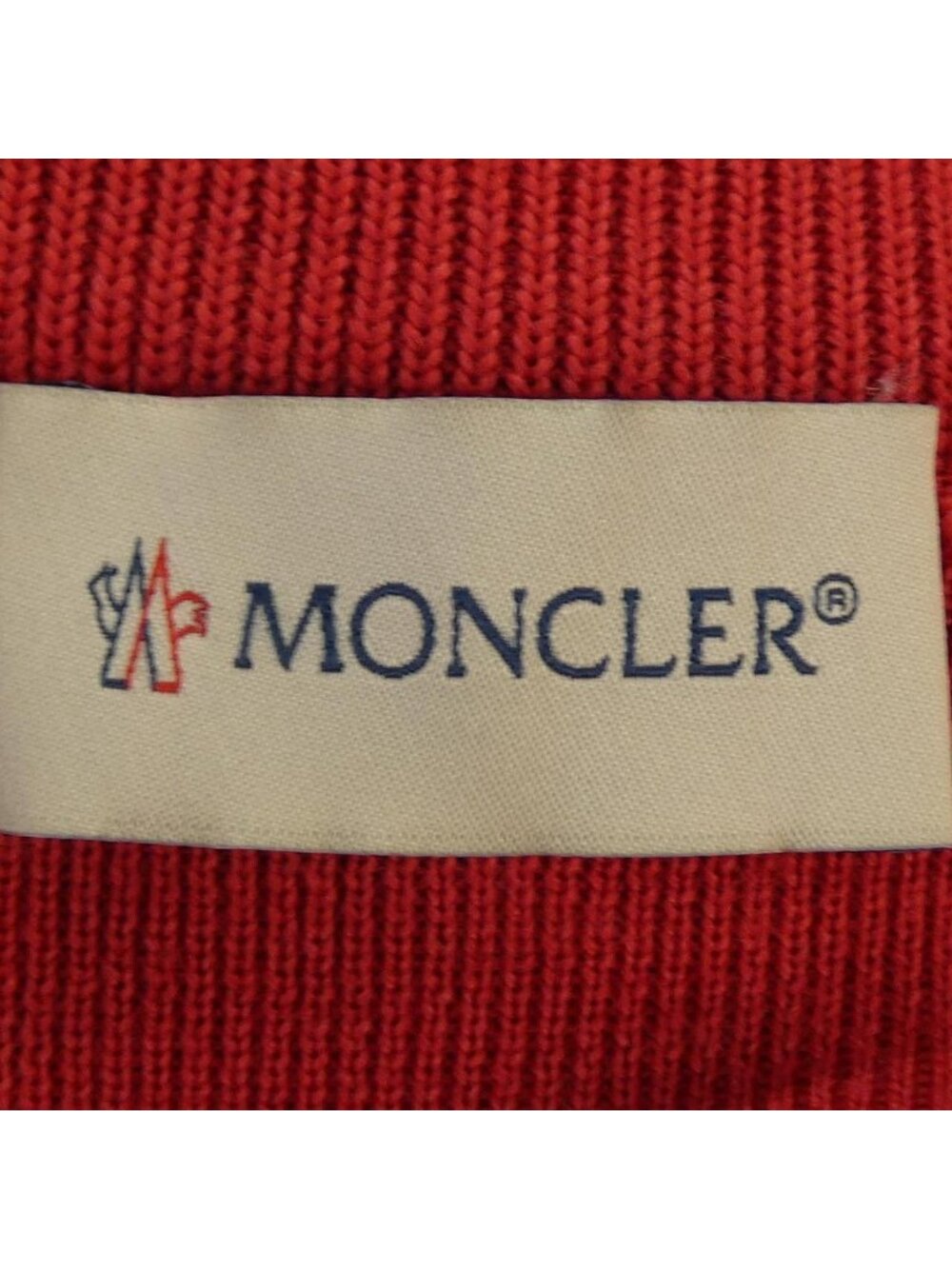 Moncler Down Jacket Red - Picture 6 of 9